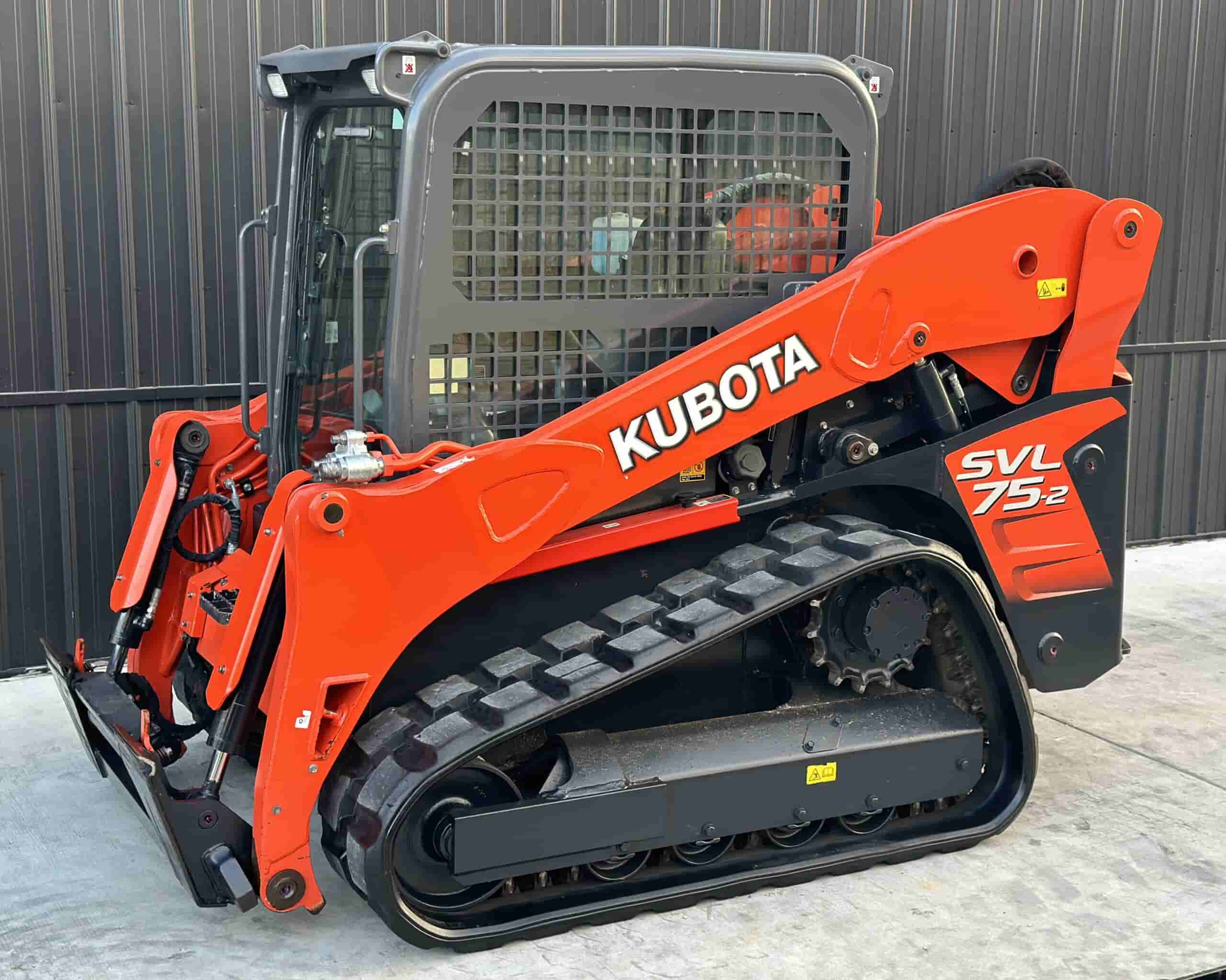 2018 KUBOTA SVL75-2 724 HOURS
